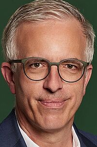 Portraitbild Daniel Dettling